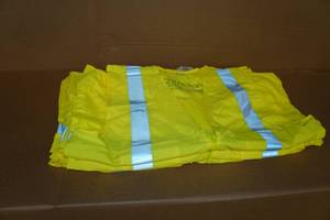 lot 189 image: Hi-Vis Vests -2XL