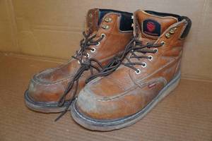 lot 90 image: Sureway Mens Work Boots - Size 11