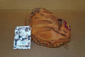 Shoeless Joe 32" Right Handed Catchers Mitt