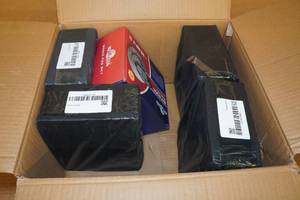 lot 200 image: 5 Xypcars Brake Pad Sets D1169-8282