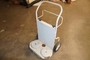 lot 207 image: Oxy-Acetylene Welding Tank Cart