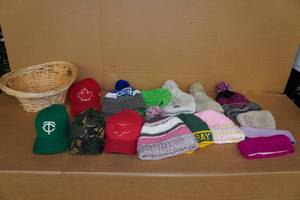 lot 211 image: Assorted Hats