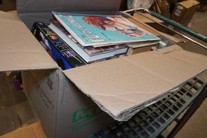 lot 264 image: Assorted Books - Biographies, Autobiographies, True Stories