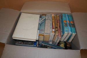lot 274 image: Assorted Books - Some Vintage Hardy Boys