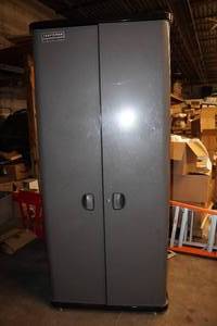 lot 2 image: Craftsman Professional Tool Cabinet