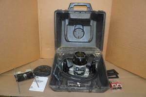 lot 9 image: Craftsman Router and Accessories