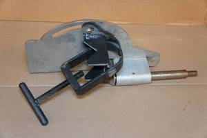 lot 27 image: Tubing and Pipe Notcher Tool