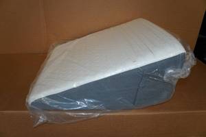 lot 111 image: Pillow Wedge