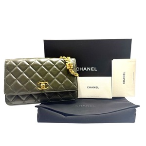 Chanel Black Quilted Lambskin Classic Wallet on Chain with Gold Hardware; Pre-Owned Retail $3,900
