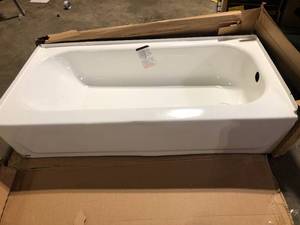 lot 15 image: Bootz Industries Aloha 60 in. x 30 in. Soaking Bathtub with Right Drain in White Damaged   Customer Returns See Pictures