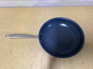 lot 403 image: Guy Fieri Flavortown Hard-Anodized Laser Titanium Aluminum 12 Frypan