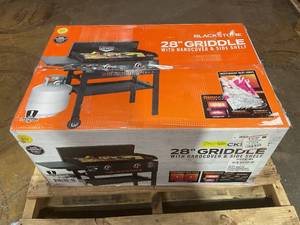 lot 10 image: Blackstone Original 2-Burner 28 Propane Omnivore Griddle with Hard Cover