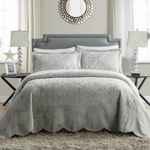 lot 43 image: 3PCS King Size VCNY Home Westland Grey Solid Tile Bedspread Set