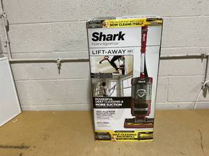 lot 73 image: Shark Navigator Lift-Away Pet Upright Vacuum Cleaner