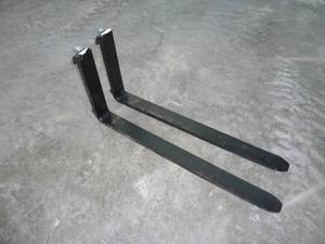 lot 144 image: Pallet Fork Set Heavy 48
