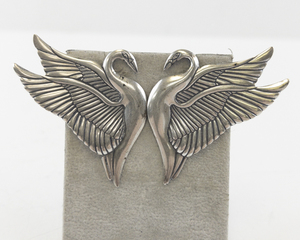lot 83 image: Pair of Vintage Silver Plated Swan Earrings