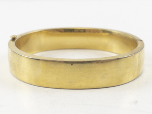 lot 137 image: Winard 12K Gold-Filled Hinged Bangle Bracelet