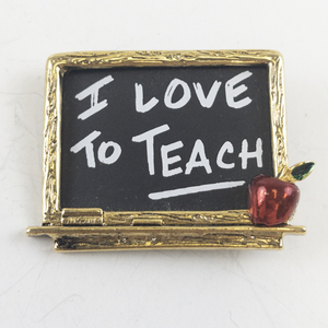 lot 147 image: I Love To Teach Chalkboard Pin with Red Apple Accent
