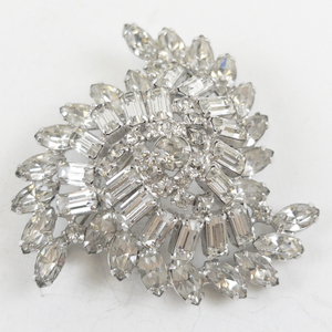lot 153 image: Vintage Kramer of New York Crystal Rhinestone Spiral Brooch
