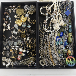 lot 191 image: Mixed Vintage and Costume Jewelry Lot with Necklaces, Bracelets, and Earrings