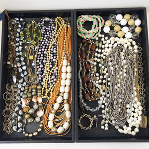 lot 198 image: Collection of Costume Jewelry Necklaces and Bracelets