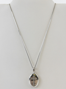 lot 206 image: 18 Sterling Silver Necklace with Cross Design (925)