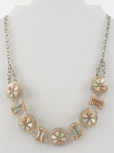 lot 233 image: Beaded Floral Statement Necklace with Gold Tone Chain