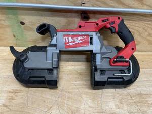 lot 93 image: MILWAUKEE 2729-20 M18 FUEL 18V Lithium-Ion Brushless Cordless Deep Cut Band Saw (Tool-Only) - D379