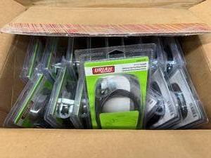 lot 33 image: URIAH Lot of 16 - Battery Strap Carrier, Vinyl, 17.5-In.