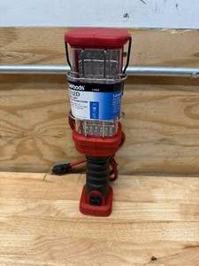 lot 76 image: Woods Task Light 72 LED (0804250)