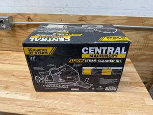 lot 28 image: CENTRAL MACHINERY 1500 Watt Steam Cleaner Kit (080725130)