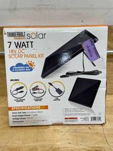 lot 180 image: THUNDERBOLT SOLAR 7 Watt Solar Panel Kit (0872530)