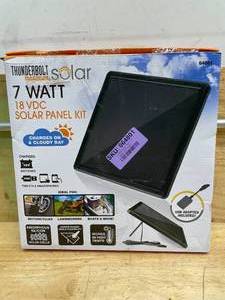 lot 211 image: THUNDERBOLT SOLAR 7 Watt Solar Panel Kit (0872530)