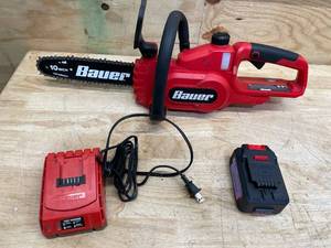 lot 215 image: Bauer 20 Volt Cordless 10 Chainsaw (080725178)