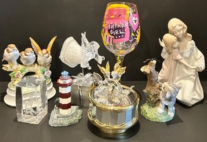 lot 63 image: Set of 8 Porcelain Figurines Mother and Child, Birds on Branch, and more