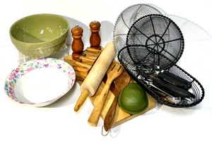 lot 131 image: Collection of Kitchenware Items Featuring Wooden Utensils, Bowls, and Baskets and Cooking Accessories