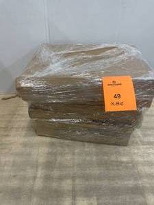 lot 49 image: Pack Of 5 Assorted Toilet Seats