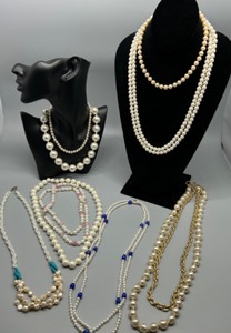 lot 41 image: Set of 9 Elegant Faux Pearl Necklaces with Colored Accents
