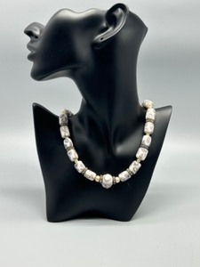 lot 77 image: Vintage Custard Glass Lampwork Artisan Beaded Necklace with Rhinestone Accents Gold Filled Clasp