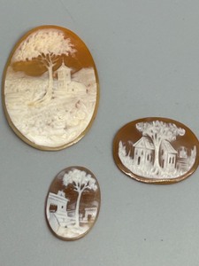 lot 122 image: Set of 3 Vintage Carved Shell Cameos with Scenic Engravings