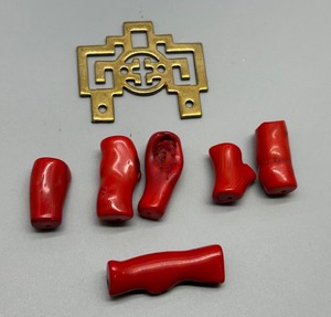 lot 140 image: Antique Lot of 6 Red Branch Coral Beads with Brass Pendant