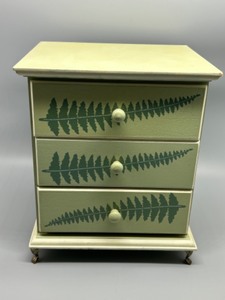 lot 173 image: Vintage Green Accent Jewelry 3 Drawer Cabinet with Fern Design Lions Metal Feet