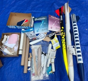 lot 270 image: Assorted Model Rocket Collection with Model Kit Accessories