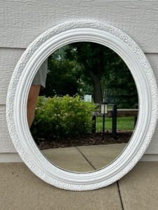 lot 288 image: Large Oval Decorative Wall Mirror with White Ornate Frame