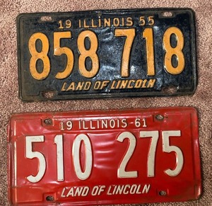 lot 333 image: Vtg 50s-60s ILLINOIS License Plate Lot of 2 Land of Lincoln Steel 1955 & 1961