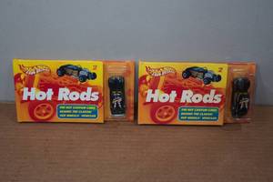 lot 48 image: 2 Hot Wheels Hot Rods Custom Cars