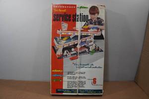 lot 65 image: Brumberger Tri Level Service Station Steel Construction Set