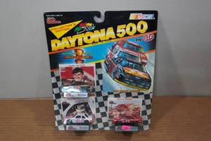 lot 77 image: Racing Champions Daytona 500 Winners Circle Model Cars