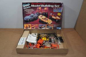 lot 137 image: MPC Chromies Beginners Model Building Set