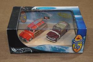 lot 202 image: Hot Wheels Surfs Up Collection
